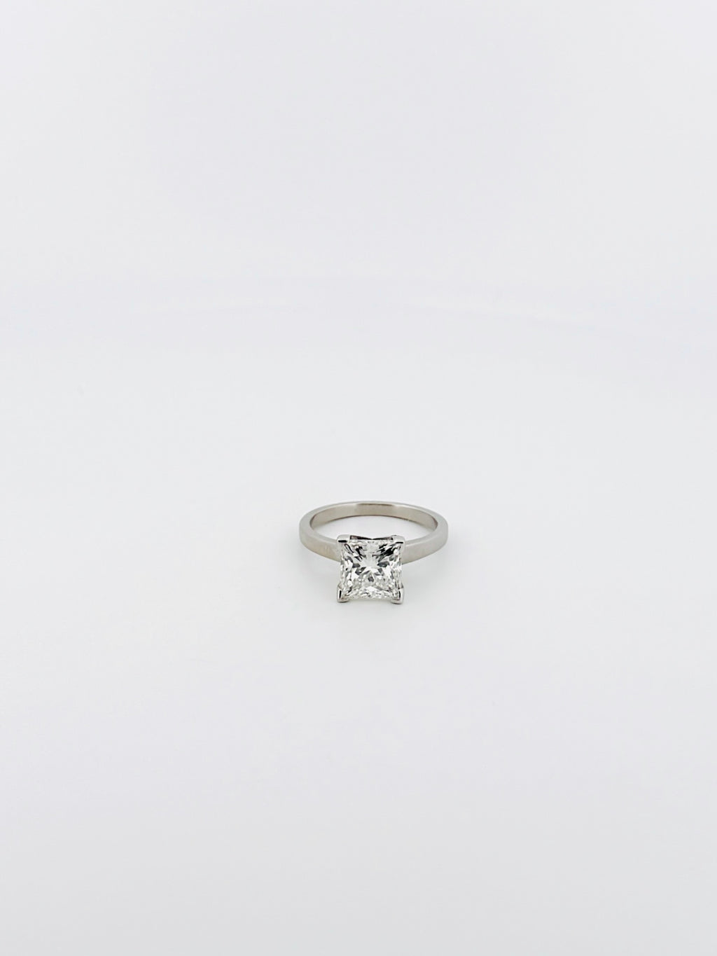 Princess Cut Solitaire Ring - 3ct IGI Certified Lab Grown Diamond