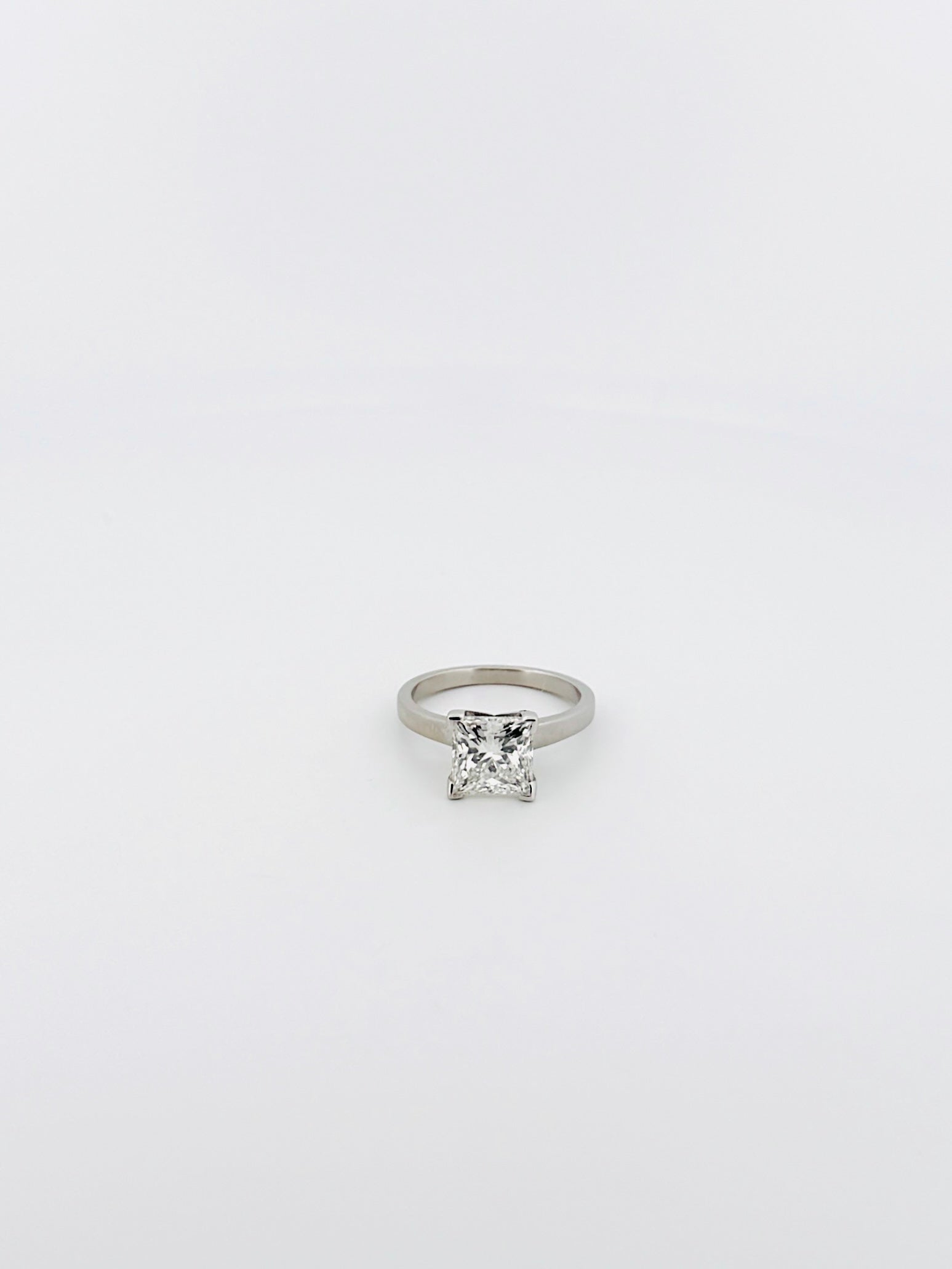 Princess Cut Solitaire Ring - 3ct IGI Certified Lab Grown Diamond