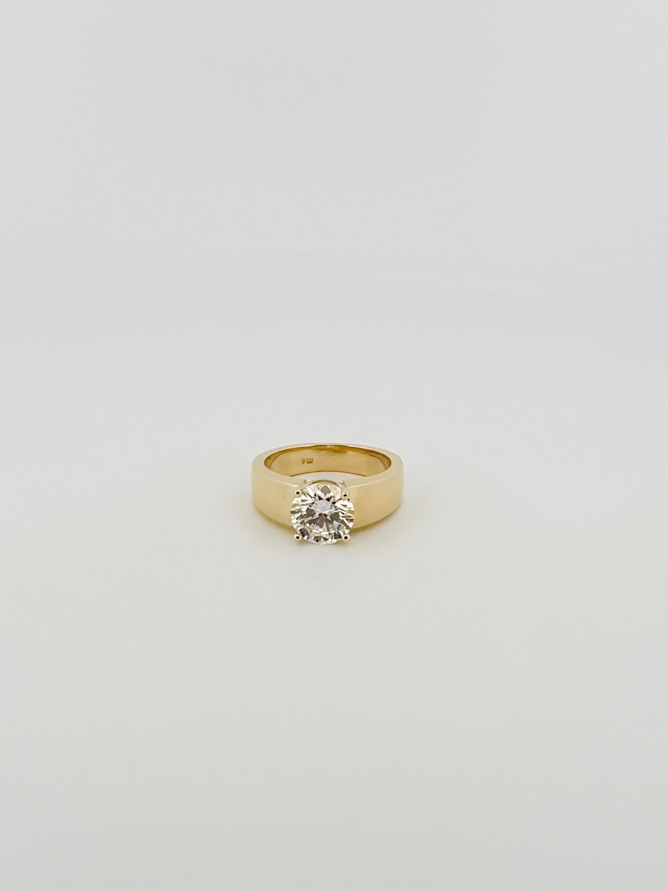 Round Solitaire Wide Band Ring - IGI Certified Lab Grown Diamond