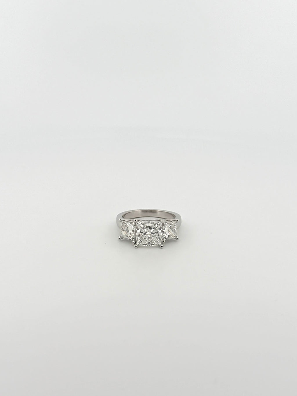 Princess Trio Ring - IGI Lab Diamonds, 14kt White Gold