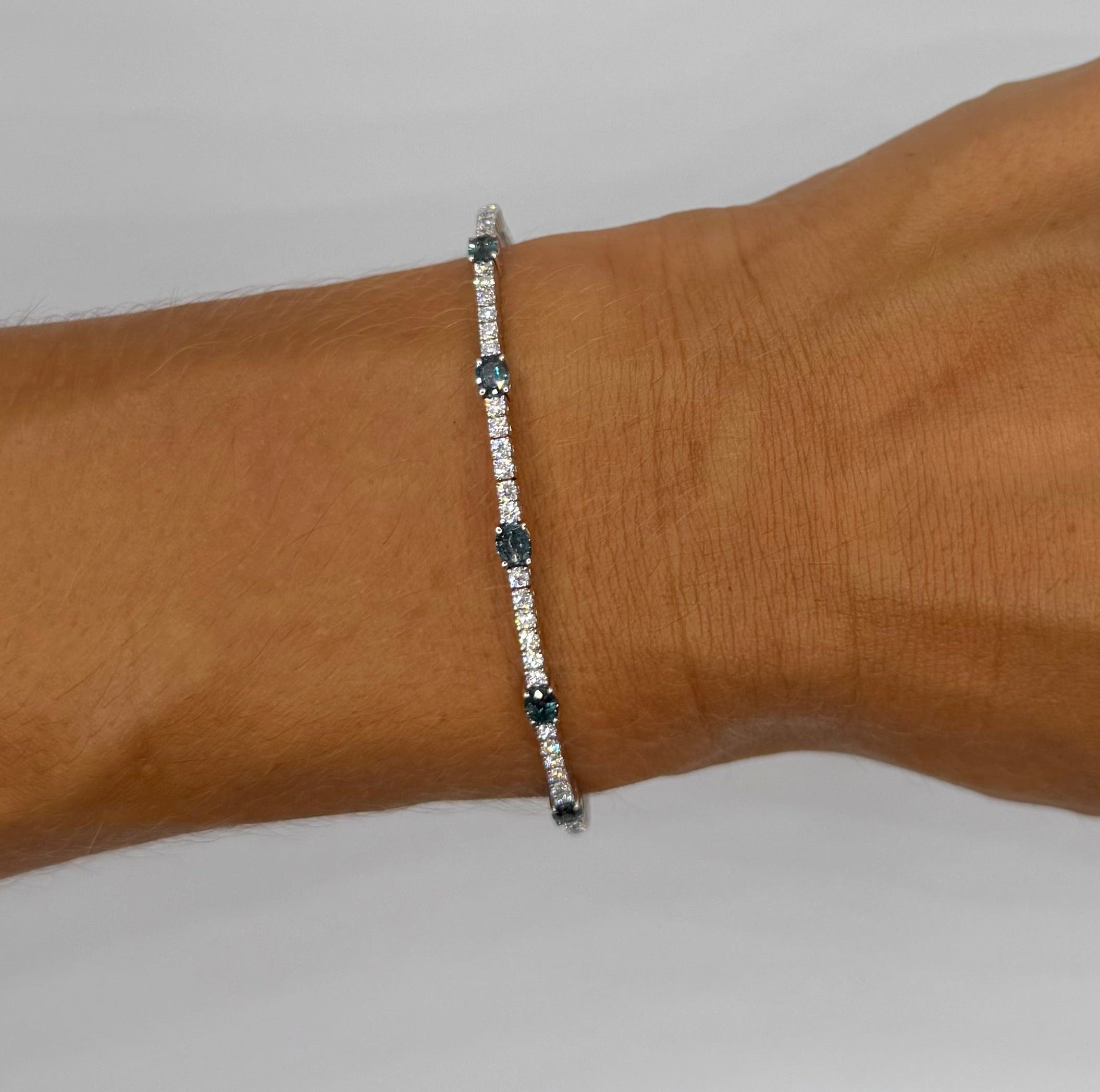 Alexandrite Flexi Bangle