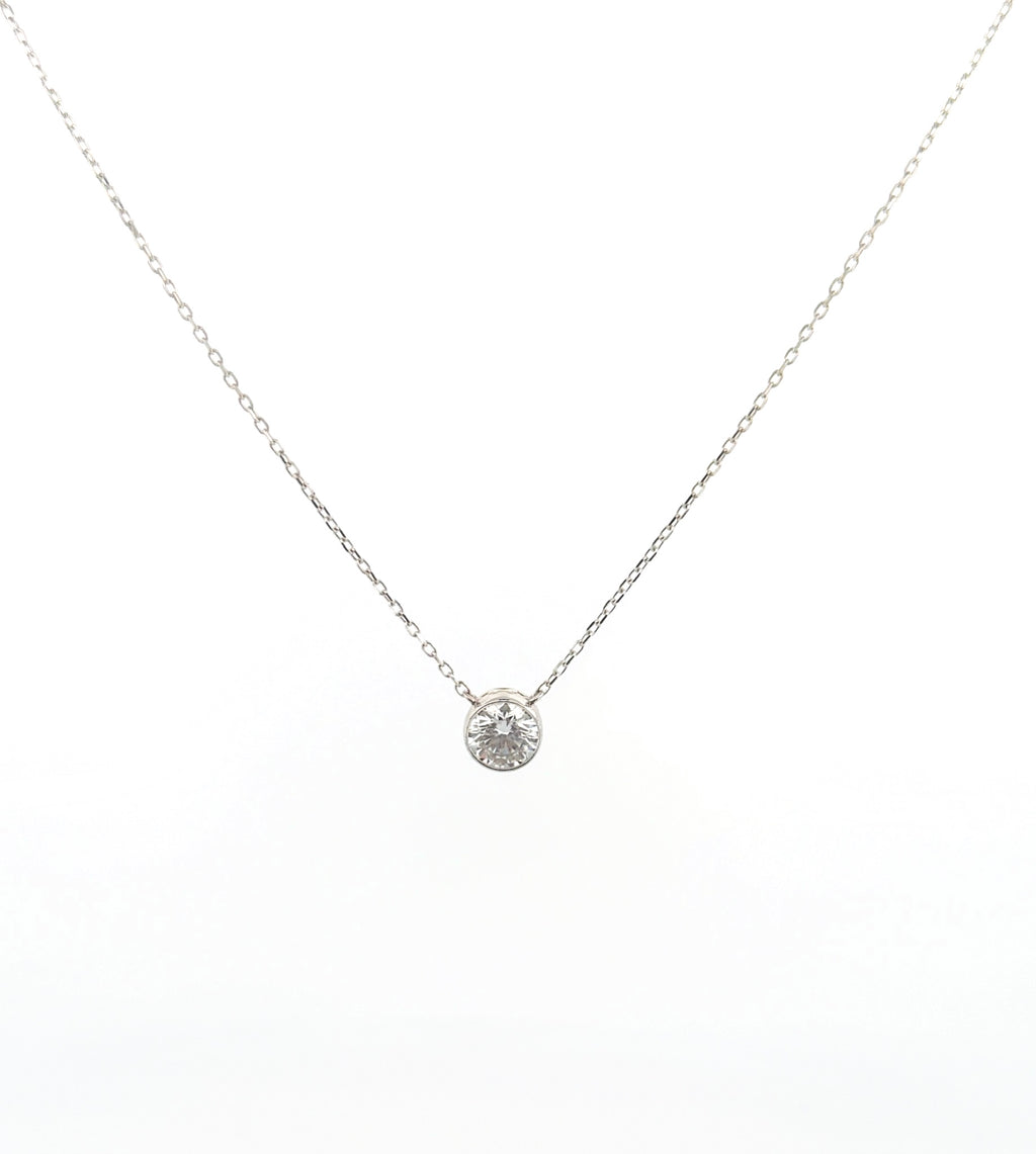 IGI Lab Diamond Pendant Bezel Necklace