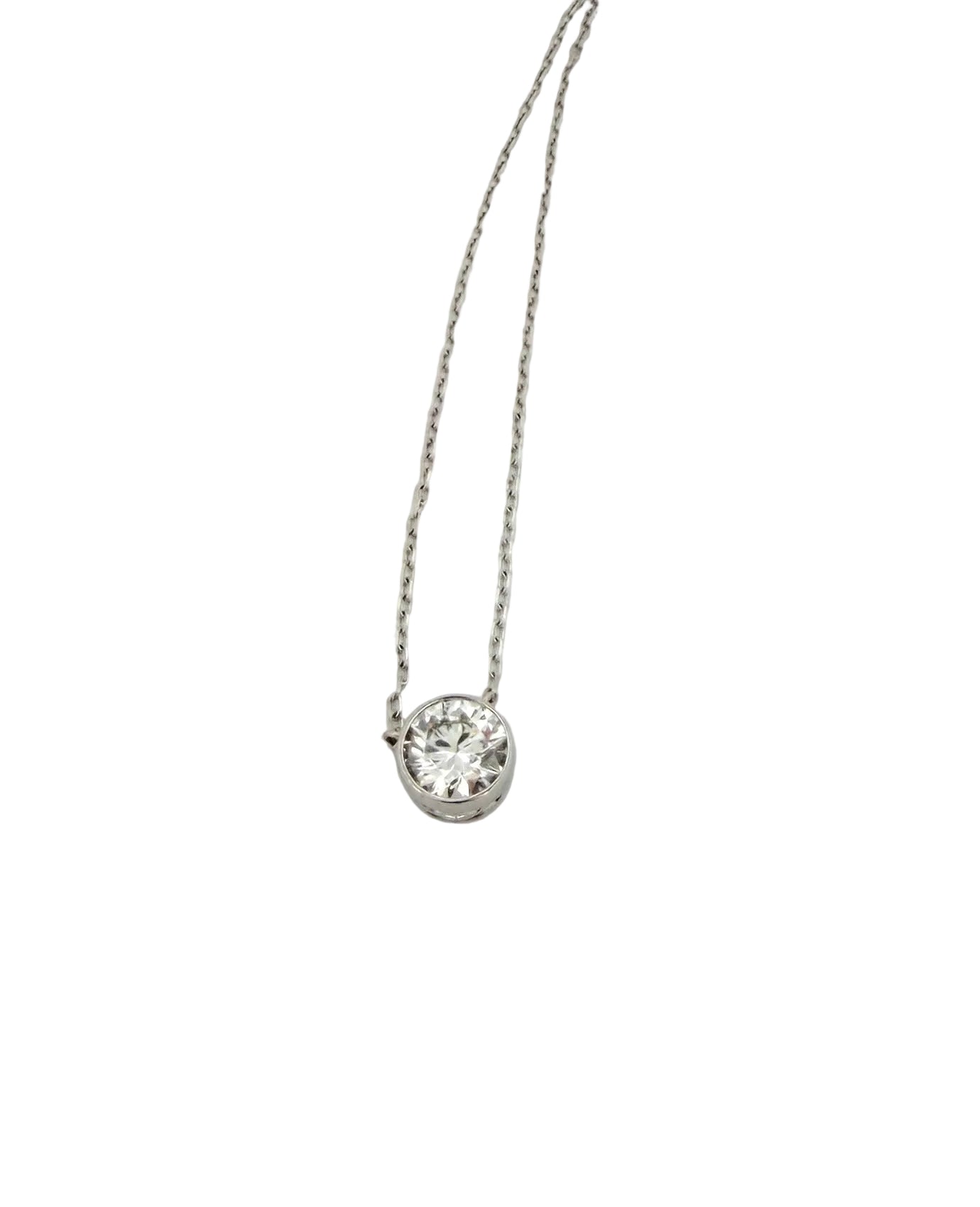 IGI Lab Diamond Pendant Bezel Necklace