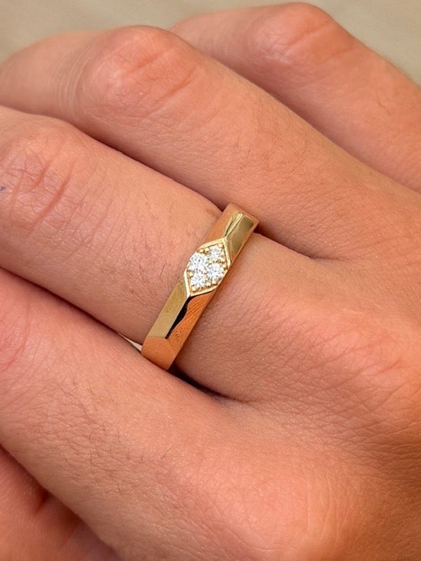 Angular Diamond Cluster Ring