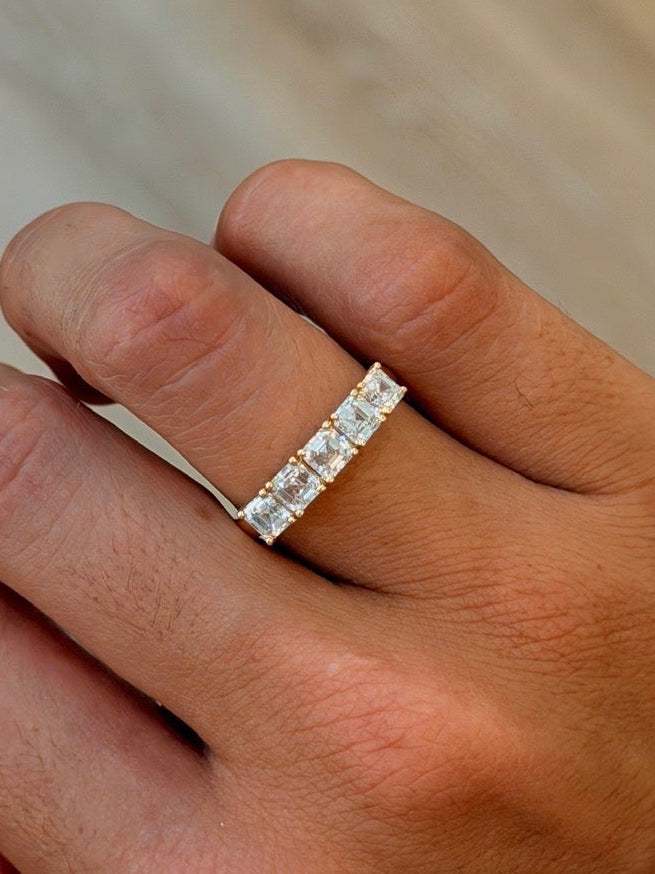 Asscher-Cut Lab Diamond Band