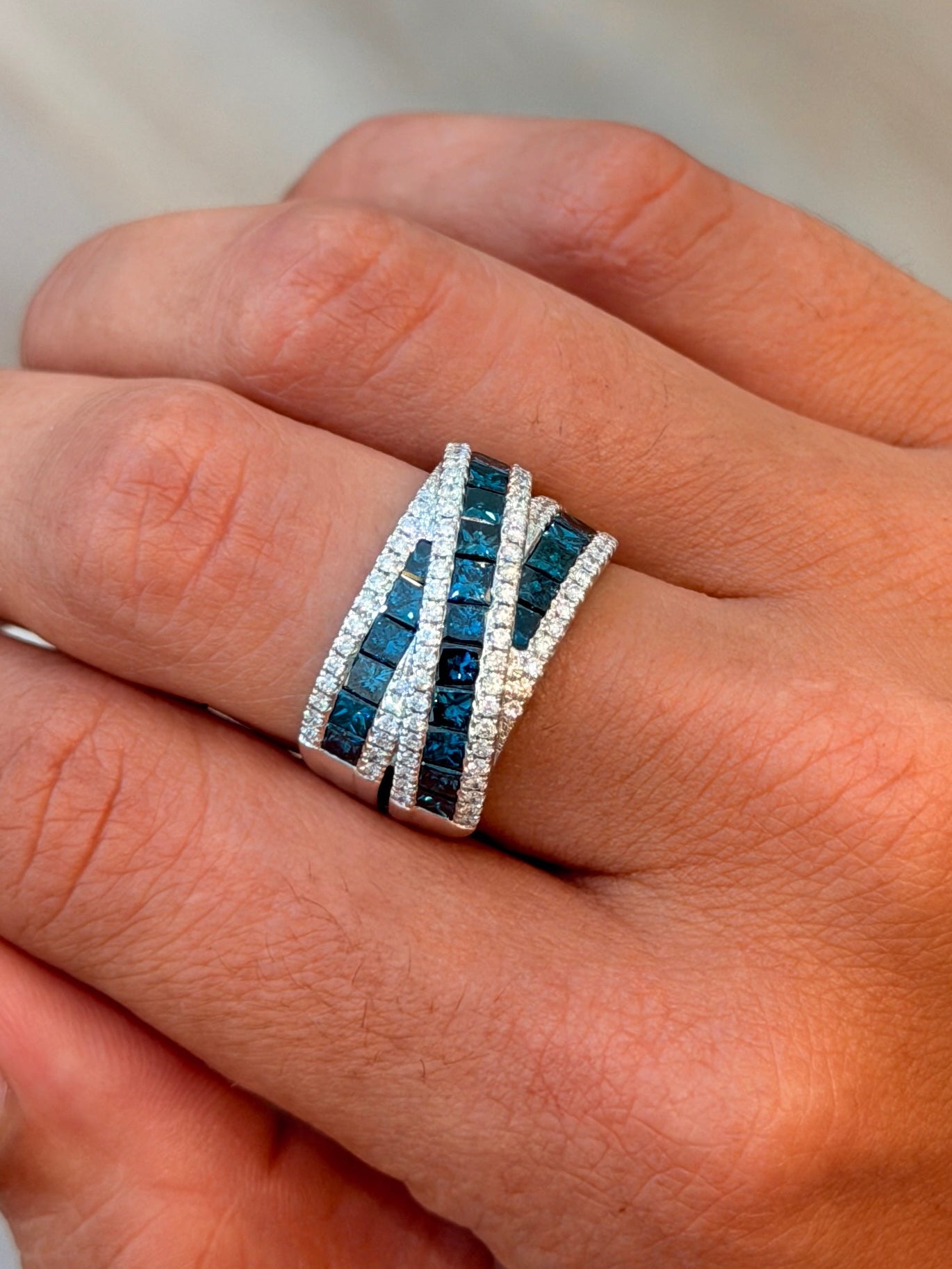 Blue Diamond Zig Zag Ring