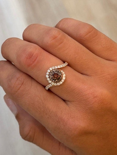 Chocolate Diamond Circular Wave Ring