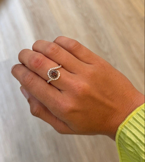 Chocolate Diamond Circular Wave Ring
