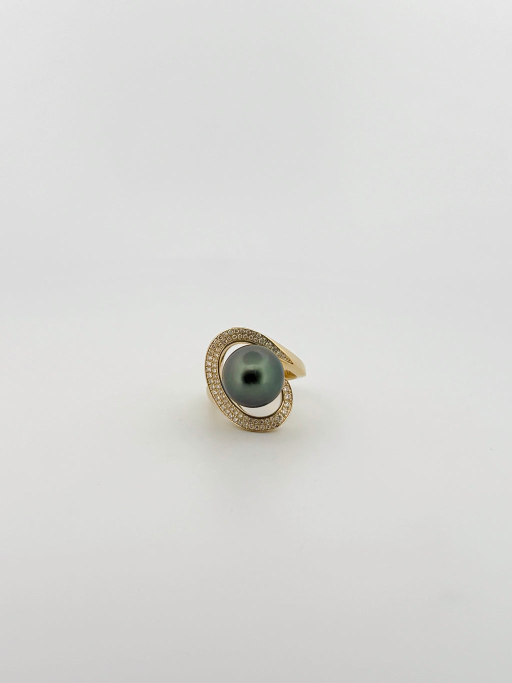 Tahitian Pearl & Diamond Wave Cocktail Ring