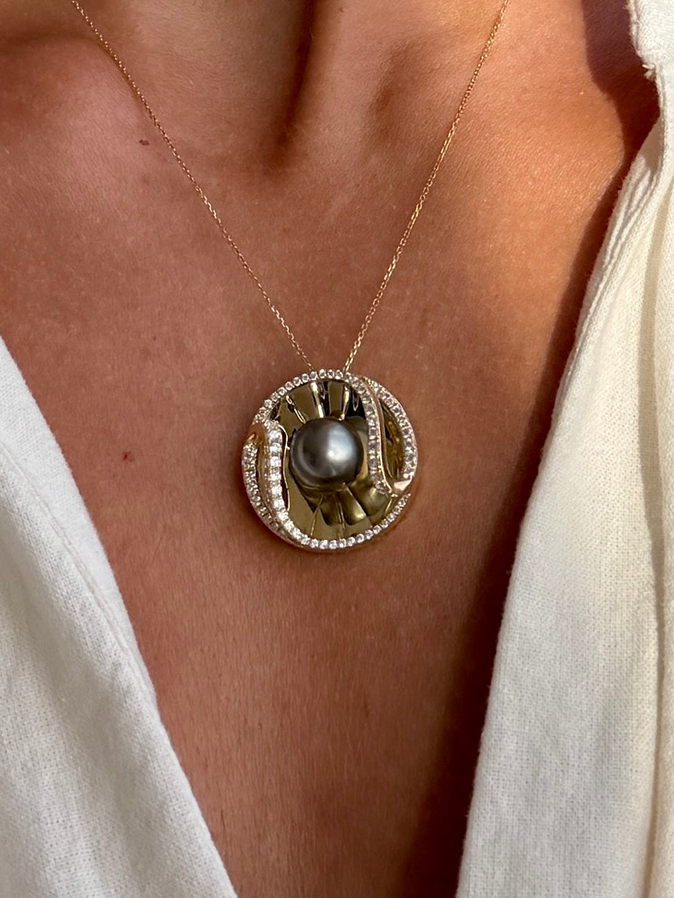 Tahitian Pearl & Diamond Pendant