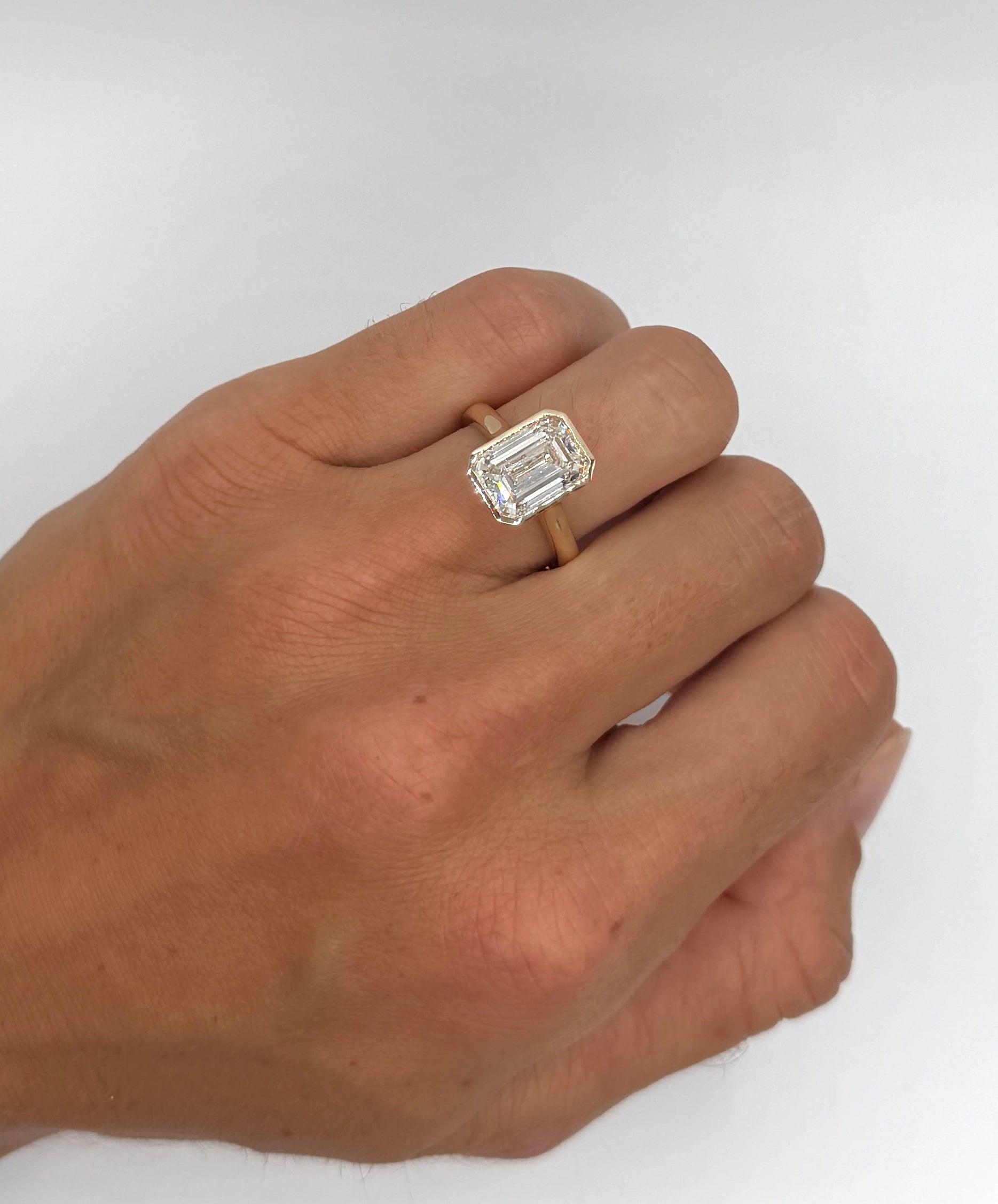 Radiant Cut Solitare Lab Diamond Ring