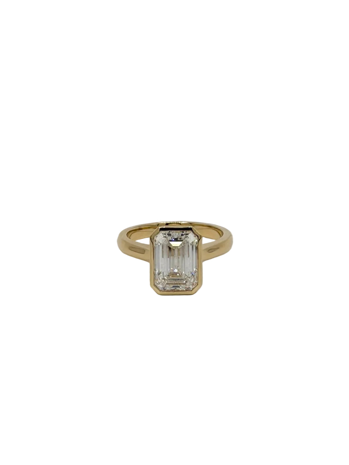 Radiant Cut Solitare Lab Diamond Ring
