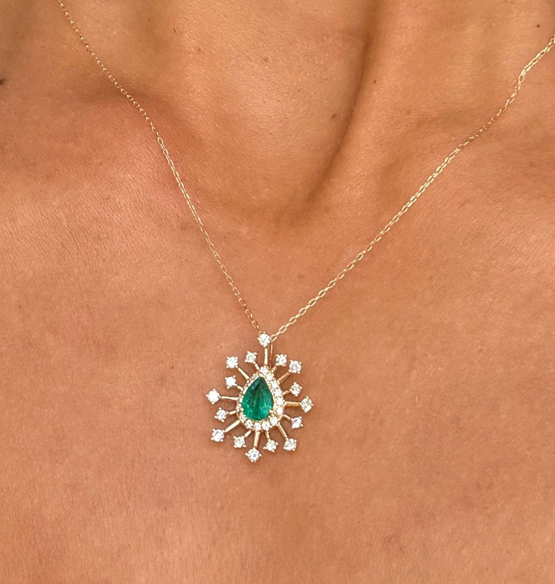 Emerald and Diamond Starburst Necklace