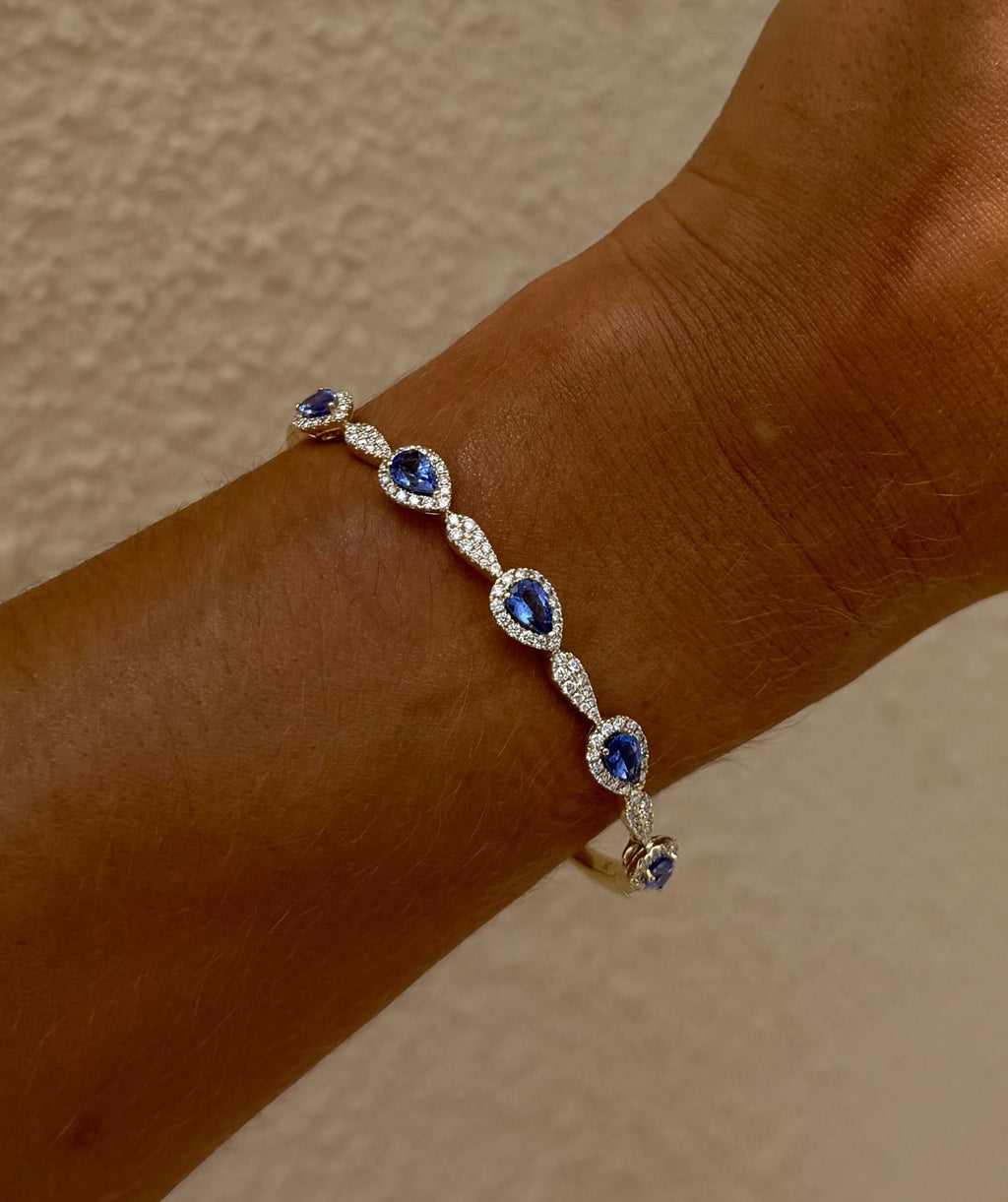 Tanzanite and Diamond Bangle in 14kt Yellow Gold