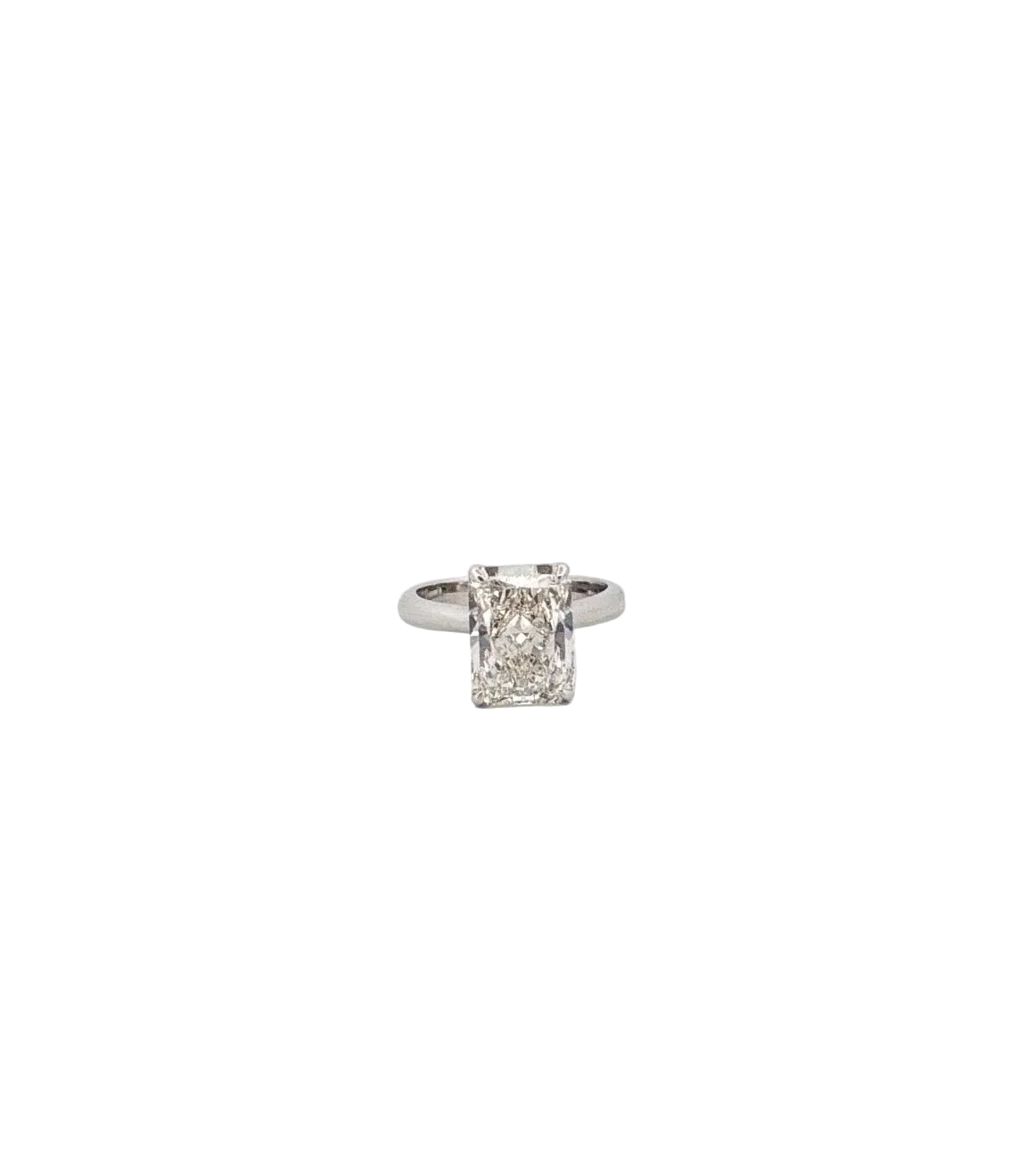 IGI Radiant Lab Diamond Ring with Hidden Halo