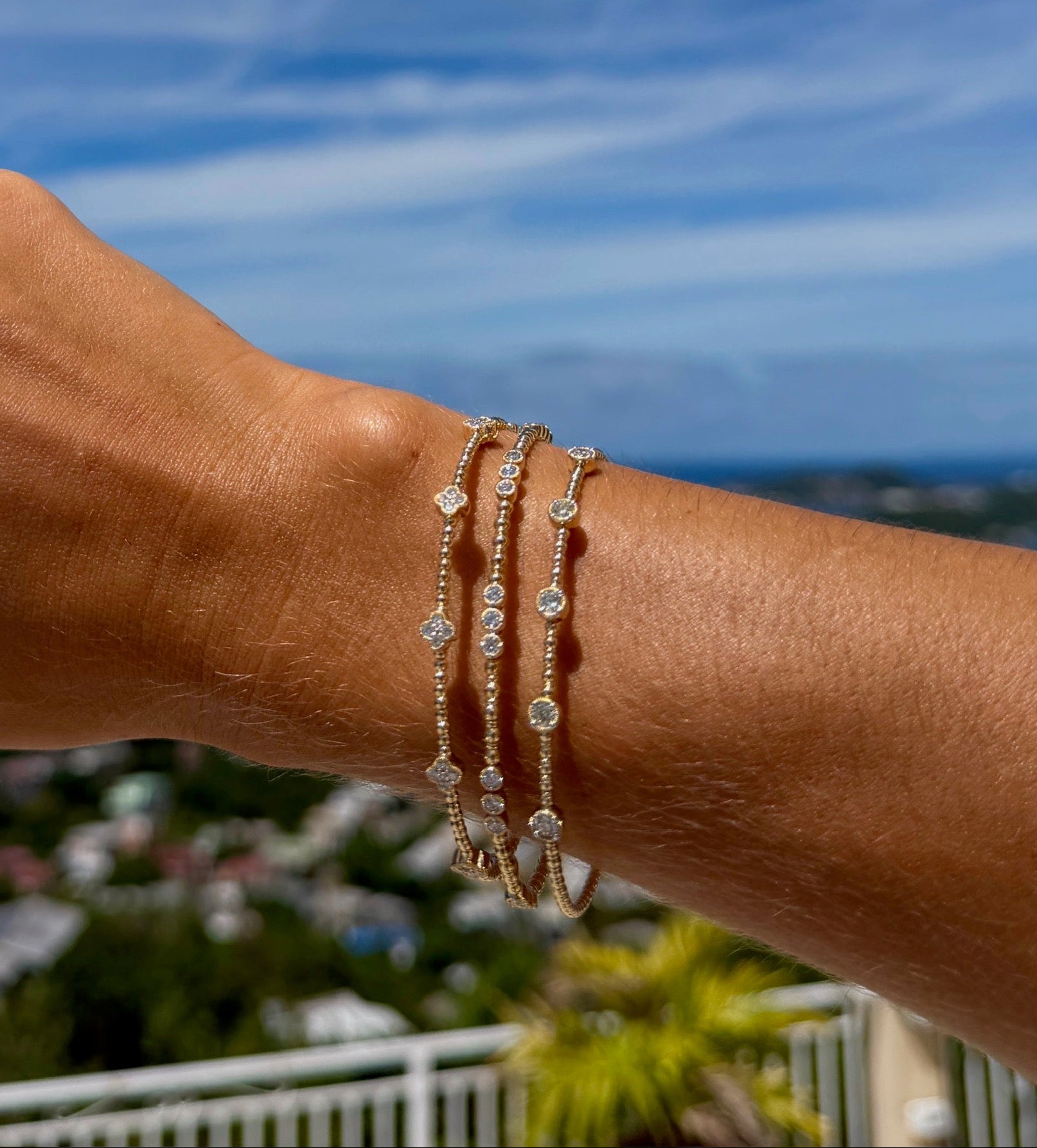 Round Diamond Station Flexi Bangle