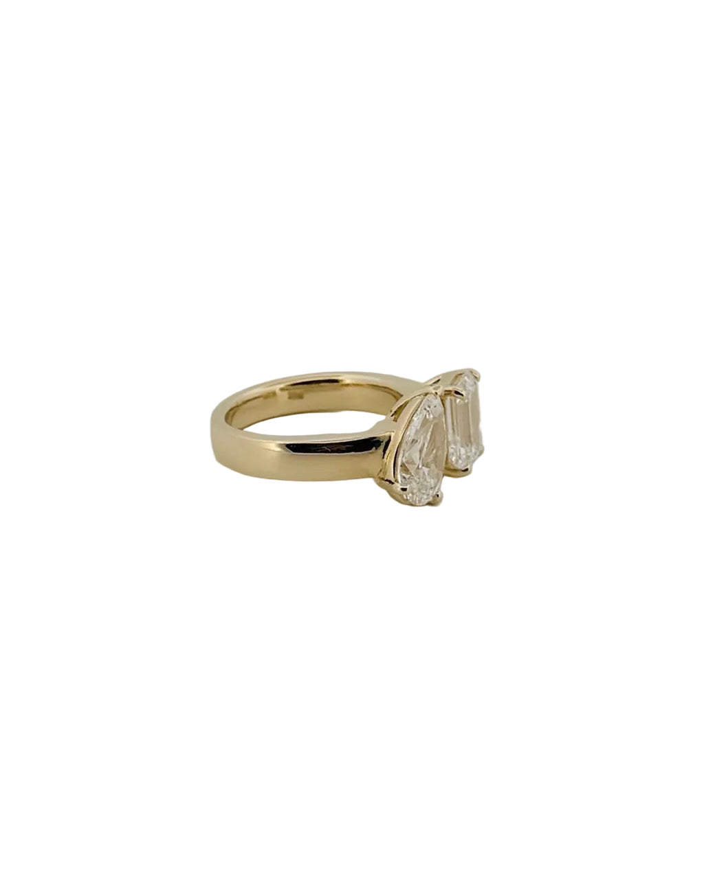 Toi et Moi Ring - Pear and Emerald IGI Lab Diamonds
