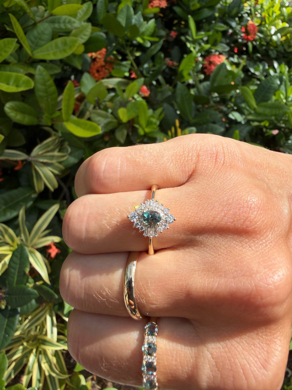 Oval Alexandrite Ring with Ballerina Halo