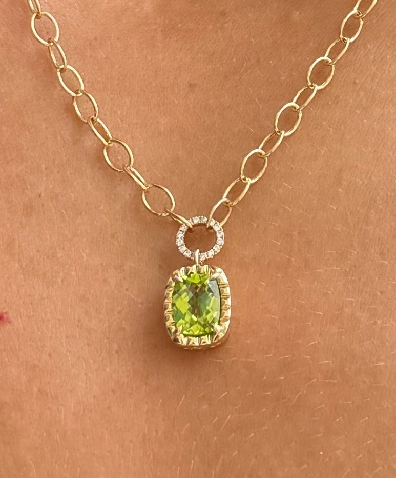 Peridot Pendant Cable Necklace