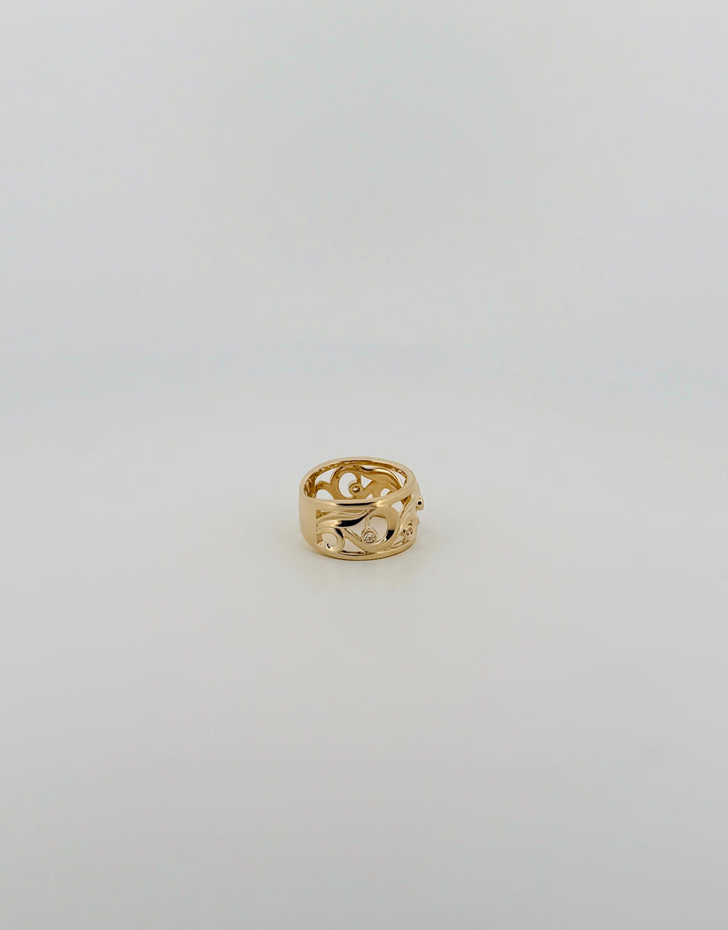 Diamond Scroll Ring