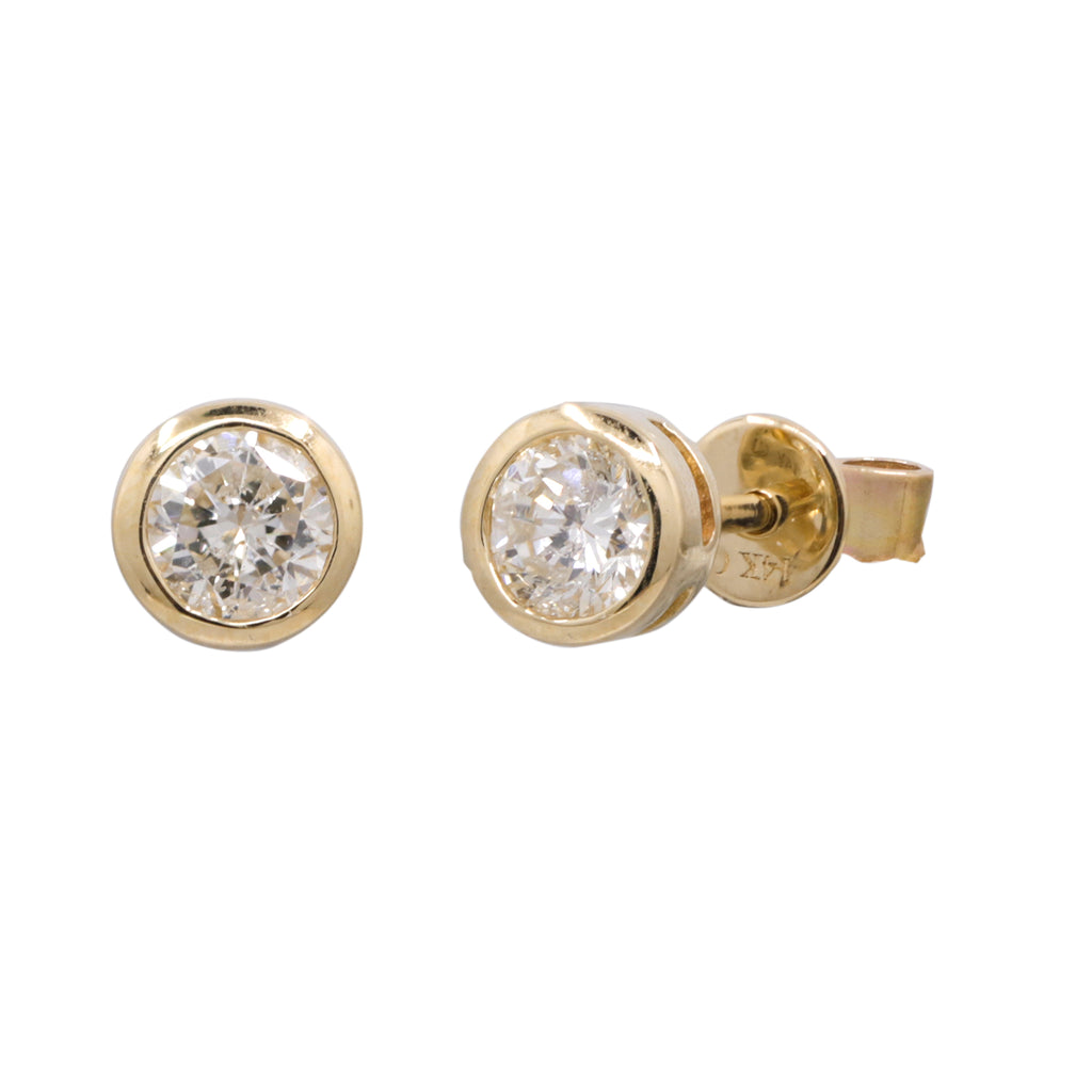 14k Yellow Gold Diamond round diamond bezel stud earrings