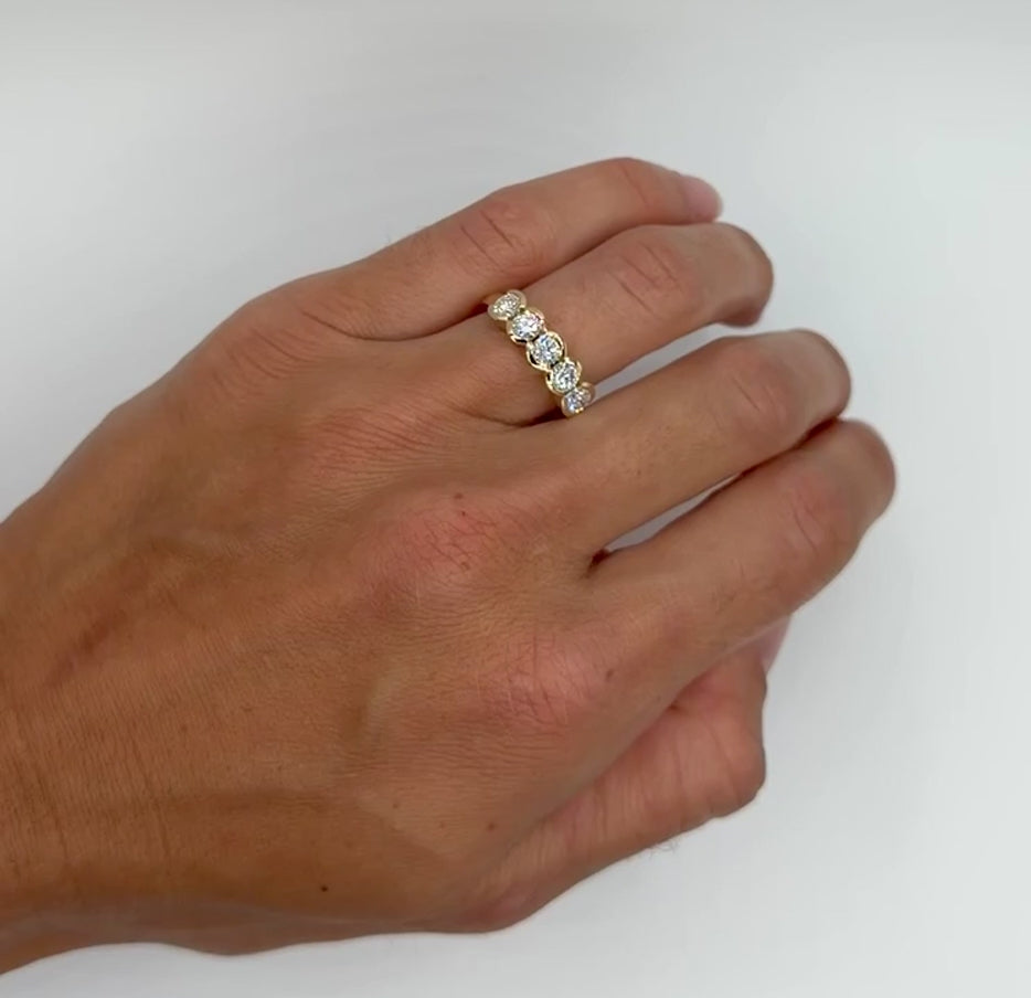 Partial Bezel Round Lab Diamond Ring