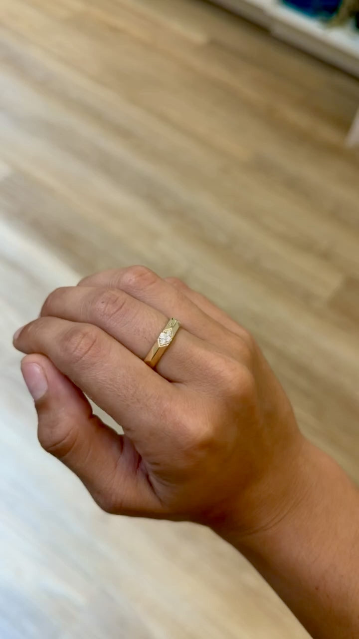 Angular Diamond Cluster Ring
