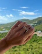 Double Diamond Crossover Ring